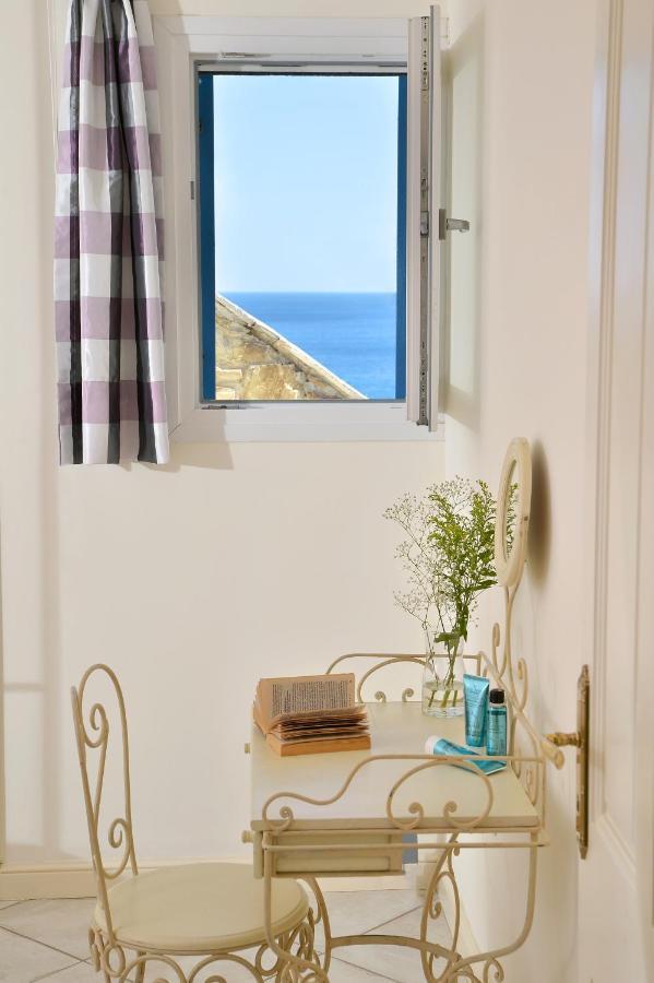 Andros Homes Sea Side Apartment & Studio Gavrio Bagian luar foto